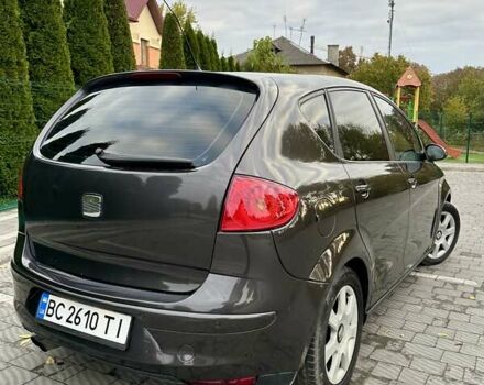 Сеат Altea 2004 у Новояворівськ на Automoto.ua Сірий Сеат Altea, об'ємом двигуна 1.9 л та пробігом 334 тис. км за 5800 $, фото 11 на Automoto.ua