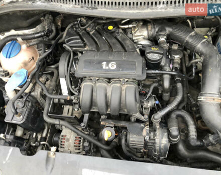 Серый Сеат Алтеа, объемом двигателя 1.6 л и пробегом 300 тыс. км за 4500 $, фото 19 на Automoto.ua