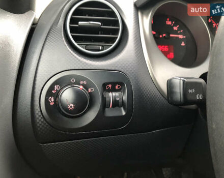 Серый Сеат Алтеа, объемом двигателя 1.6 л и пробегом 300 тыс. км за 4500 $, фото 12 на Automoto.ua