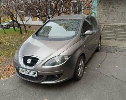 Серый Сеат Алтеа, объемом двигателя 1.6 л и пробегом 201 тыс. км за 5600 $, фото 8 на Automoto.ua