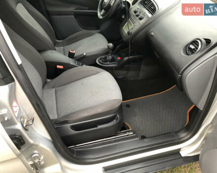 Серый Сеат Алтеа, объемом двигателя 1.6 л и пробегом 300 тыс. км за 4500 $, фото 17 на Automoto.ua