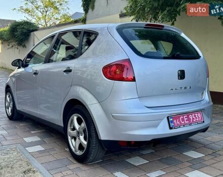Сірий Сеат Altea, об'ємом двигуна 1.6 л та пробігом 188 тис. км за 5499 $, фото 12 на Automoto.ua