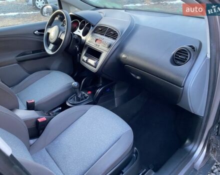 Сірий Сеат Altea, об'ємом двигуна 1.6 л та пробігом 240 тис. км за 4800 $, фото 13 на Automoto.ua