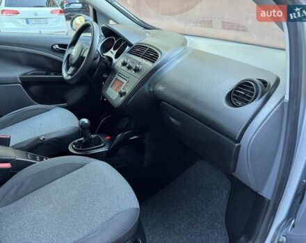 Сірий Сеат Altea, об'ємом двигуна 1.6 л та пробігом 188 тис. км за 5499 $, фото 21 на Automoto.ua