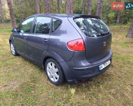 Сірий Сеат Altea, об'ємом двигуна 1.6 л та пробігом 270 тис. км за 3800 $, фото 6 на Automoto.ua
