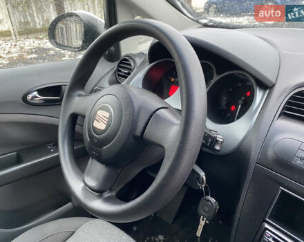 Серый Сеат Алтеа, объемом двигателя 1.6 л и пробегом 240 тыс. км за 5500 $, фото 13 на Automoto.ua