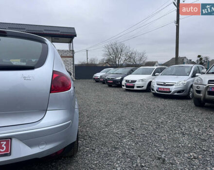 Сірий Сеат Altea, об'ємом двигуна 1.6 л та пробігом 175 тис. км за 6350 $, фото 18 на Automoto.ua