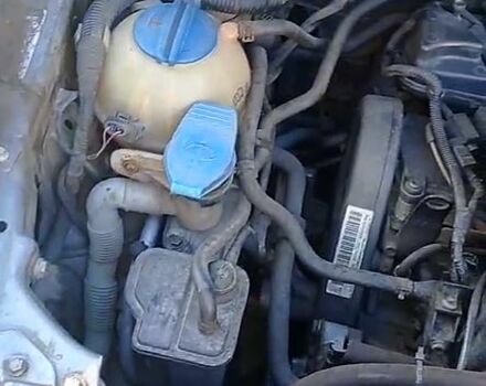 Сірий Сеат Altea, об'ємом двигуна 1.6 л та пробігом 380 тис. км за 4300 $, фото 7 на Automoto.ua