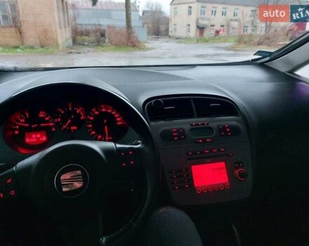 Серый Сеат Алтеа, объемом двигателя 1.9 л и пробегом 267 тыс. км за 6100 $, фото 5 на Automoto.ua