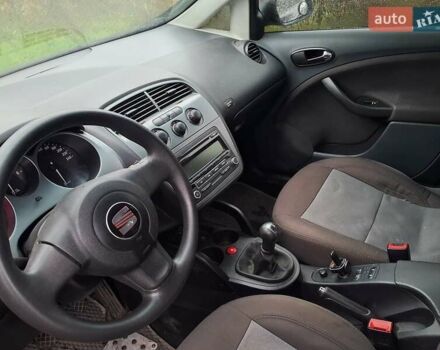 Серый Сеат Алтеа, объемом двигателя 1.6 л и пробегом 226 тыс. км за 5800 $, фото 4 на Automoto.ua