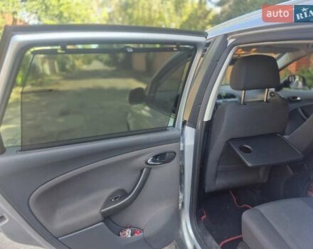 Сірий Сеат Altea, об'ємом двигуна 2 л та пробігом 235 тис. км за 6500 $, фото 5 на Automoto.ua