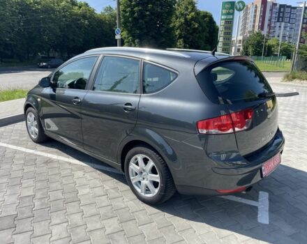 Сірий Сеат Altea, об'ємом двигуна 1.4 л та пробігом 206 тис. км за 4500 $, фото 5 на Automoto.ua