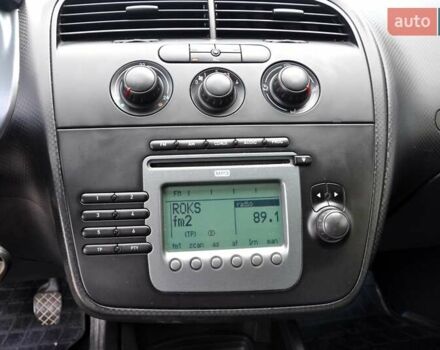 Сірий Сеат Altea, об'ємом двигуна 1.6 л та пробігом 215 тис. км за 4999 $, фото 26 на Automoto.ua