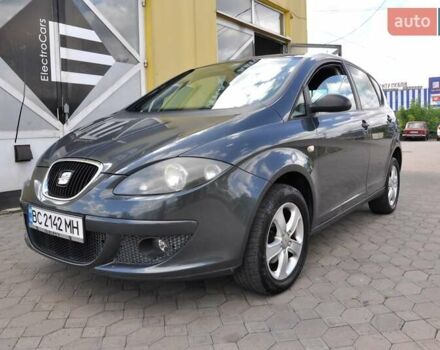 Сірий Сеат Altea, об'ємом двигуна 1.6 л та пробігом 215 тис. км за 4999 $, фото 2 на Automoto.ua