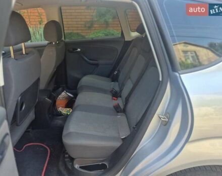 Сірий Сеат Altea, об'ємом двигуна 2 л та пробігом 235 тис. км за 6500 $, фото 4 на Automoto.ua