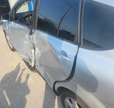 Серый Сеат Алтеа, объемом двигателя 2 л и пробегом 209 тыс. км за 3200 $, фото 1 на Automoto.ua