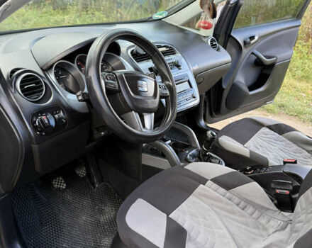 Сеат Алтеа 2010 в Миколаїв на Automoto.ua Серый Сеат Алтеа, объемом двигателя 1.6 л и пробегом 268 тыс. км за 7500 $, фото 4 на Automoto.ua