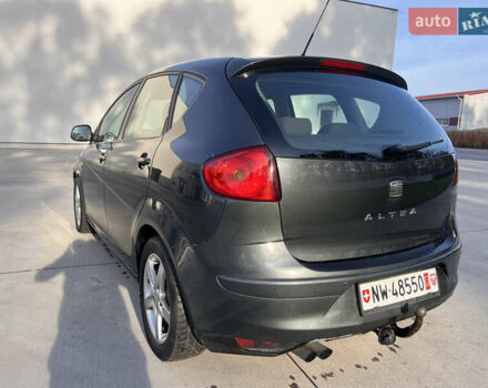 Серый Сеат Алтеа, объемом двигателя 1.8 л и пробегом 197 тыс. км за 7350 $, фото 3 на Automoto.ua