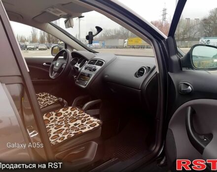 Сірий Сеат Altea, об'ємом двигуна 2 л та пробігом 165 тис. км за 6800 $, фото 8 на Automoto.ua