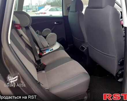 Сірий Сеат Altea, об'ємом двигуна 2 л та пробігом 165 тис. км за 6800 $, фото 9 на Automoto.ua