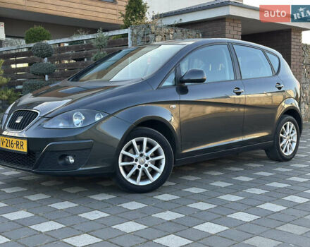 Сірий Сеат Altea, об'ємом двигуна 1.4 л та пробігом 179 тис. км за 5999 $, фото 64 на Automoto.ua