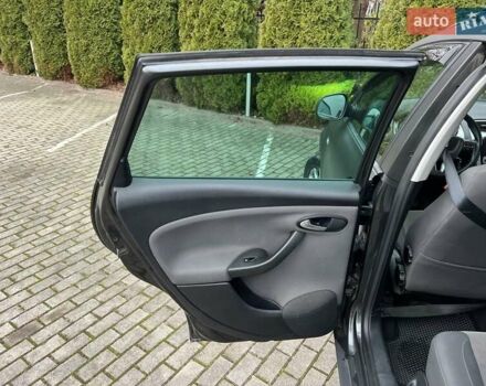 Сірий Сеат Altea, об'ємом двигуна 1.6 л та пробігом 294 тис. км за 5990 $, фото 25 на Automoto.ua