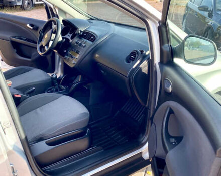 Сірий Сеат Altea, об'ємом двигуна 1.6 л та пробігом 252 тис. км за 6900 $, фото 19 на Automoto.ua