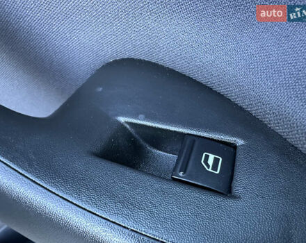 Сірий Сеат Altea, об'ємом двигуна 1.4 л та пробігом 179 тис. км за 5999 $, фото 80 на Automoto.ua