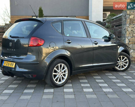 Сірий Сеат Altea, об'ємом двигуна 1.4 л та пробігом 179 тис. км за 5999 $, фото 30 на Automoto.ua