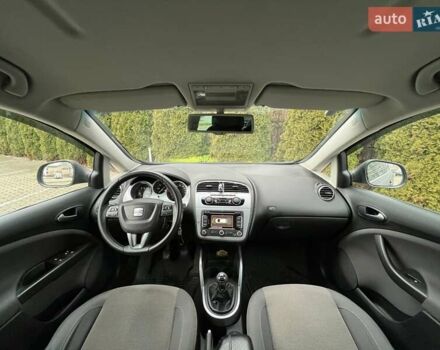 Сірий Сеат Altea, об'ємом двигуна 1.6 л та пробігом 294 тис. км за 5990 $, фото 7 на Automoto.ua