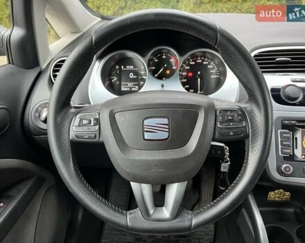 Сірий Сеат Altea, об'ємом двигуна 1.6 л та пробігом 294 тис. км за 5990 $, фото 13 на Automoto.ua