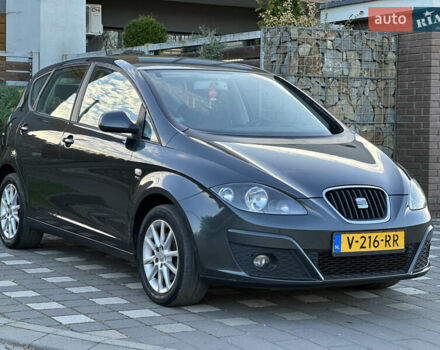 Сірий Сеат Altea, об'ємом двигуна 1.4 л та пробігом 179 тис. км за 5999 $, фото 45 на Automoto.ua