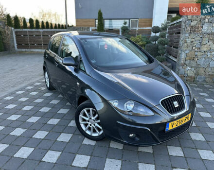 Сірий Сеат Altea, об'ємом двигуна 1.4 л та пробігом 179 тис. км за 5999 $, фото 26 на Automoto.ua