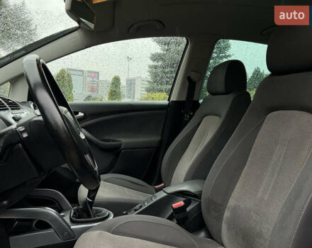 Сеат Altea 2011 у Львові на Automoto.ua Сірий Сеат Altea, об'ємом двигуна 1.39 л та пробігом 190 тис. км за 6999 $, фото 8 на Automoto.ua