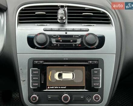 Сірий Сеат Altea, об'ємом двигуна 1.6 л та пробігом 294 тис. км за 5990 $, фото 19 на Automoto.ua