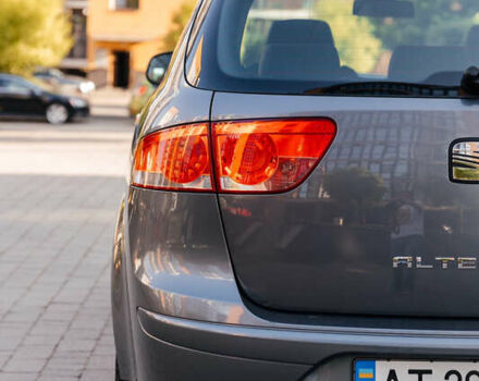 Сірий Сеат Altea, об'ємом двигуна 1.2 л та пробігом 193 тис. км за 7000 $, фото 7 на Automoto.ua