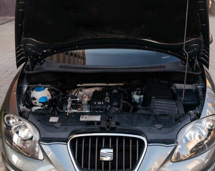 Сірий Сеат Altea, об'ємом двигуна 1.2 л та пробігом 193 тис. км за 7000 $, фото 28 на Automoto.ua