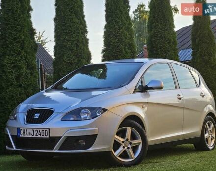 Сірий Сеат Altea, об'ємом двигуна 1.6 л та пробігом 217 тис. км за 6999 $, фото 2 на Automoto.ua