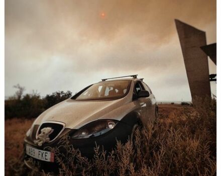 Сеат Алтеа 2008 в Борисполе на Automoto.ua Серый Сеат Алтеа, объемом двигателя 2 л и пробегом 292 тыс. км за 4000 $, фото 2 на Automoto.ua