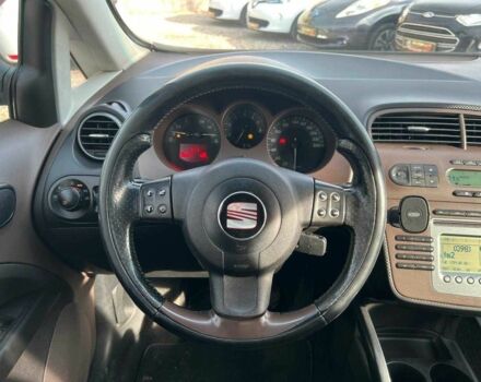 Сірий Сеат Altea, об'ємом двигуна 2 л та пробігом 282 тис. км за 6399 $, фото 21 на Automoto.ua