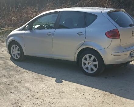 Сірий Сеат Altea, об'ємом двигуна 1.4 л та пробігом 402 тис. км за 3500 $, фото 1 на Automoto.ua