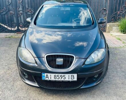 Сірий Сеат Altea, об'ємом двигуна 2 л та пробігом 325 тис. км за 5600 $, фото 1 на Automoto.ua