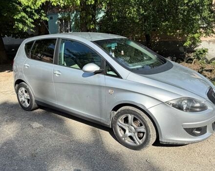 Сірий Сеат Altea, об'ємом двигуна 1.98 л та пробігом 280 тис. км за 4600 $, фото 1 на Automoto.ua