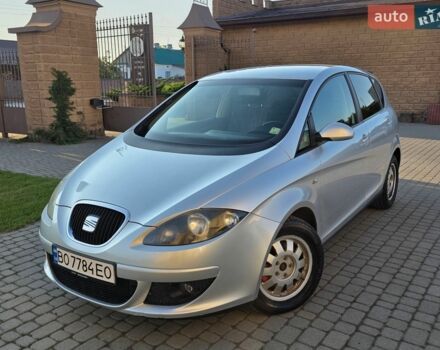 Сірий Сеат Altea, об'ємом двигуна 2 л та пробігом 283 тис. км за 3800 $, фото 1 на Automoto.ua