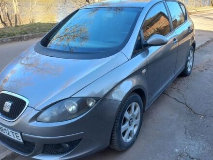 Сірий Сеат Altea, об'ємом двигуна 1.97 л та пробігом 308 тис. км за 4600 $, фото 1 на Automoto.ua