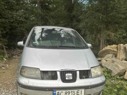 Серый Сеат Алтеа, объемом двигателя 1.9 л и пробегом 290 тыс. км за 2200 $, фото 1 на Automoto.ua