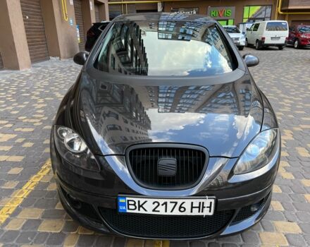 Сірий Сеат Altea, об'ємом двигуна 2 л та пробігом 312 тис. км за 4099 $, фото 1 на Automoto.ua