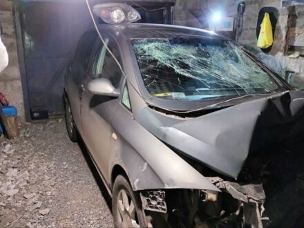 Серый Сеат Алтеа, объемом двигателя 2 л и пробегом 1000 тыс. км за 2500 $, фото 1 на Automoto.ua