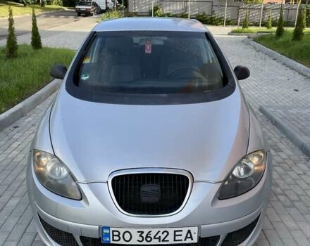 Серый Сеат Алтеа, объемом двигателя 1.6 л и пробегом 300 тыс. км за 3500 $, фото 1 на Automoto.ua