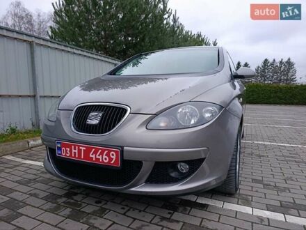 Серый Сеат Алтеа, объемом двигателя 1.6 л и пробегом 198 тыс. км за 5500 $, фото 1 на Automoto.ua